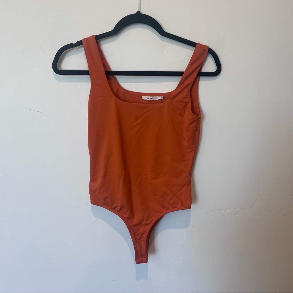 Francesca’s Mi Ami Orange Square Neck Women’s Bodysuit Size Medium Summer Bold